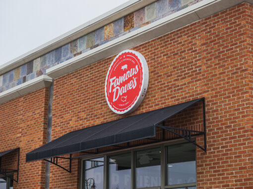 How Famous Dave’s Equips Owners With Franchise Support